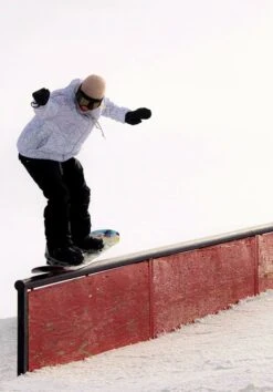 TAVOLA SNOWBOARD SIGNAL PARK PLATINUM ION 2023 -Vendite Volcom || Anon || Red Bull ac14302u 3