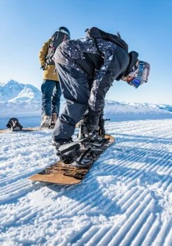 TAVOLA SNOWBOARD BOREALIS TAIGA 2023 -Vendite Volcom || Anon || Red Bull ac14478uu 3